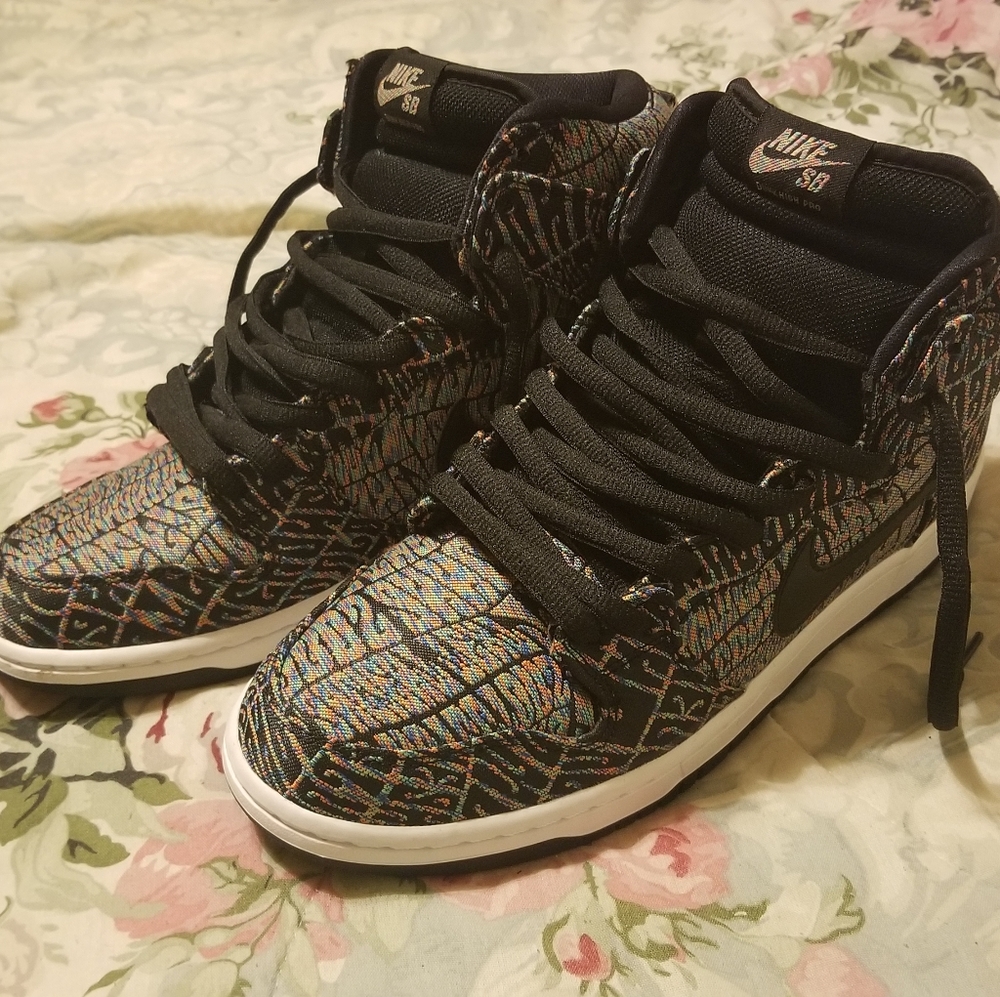 Nike SB Dunk High Pro